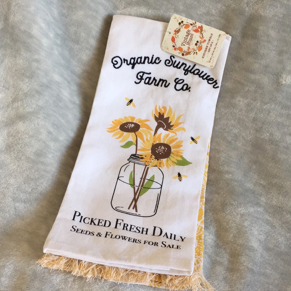 “Organic Sunflower Farm Co.” Sunflowers in Mason Jar Kitchen Towel Set Two NWT